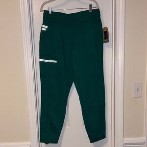 Cherokee Revolution Women’s Jogger Scrub Pant